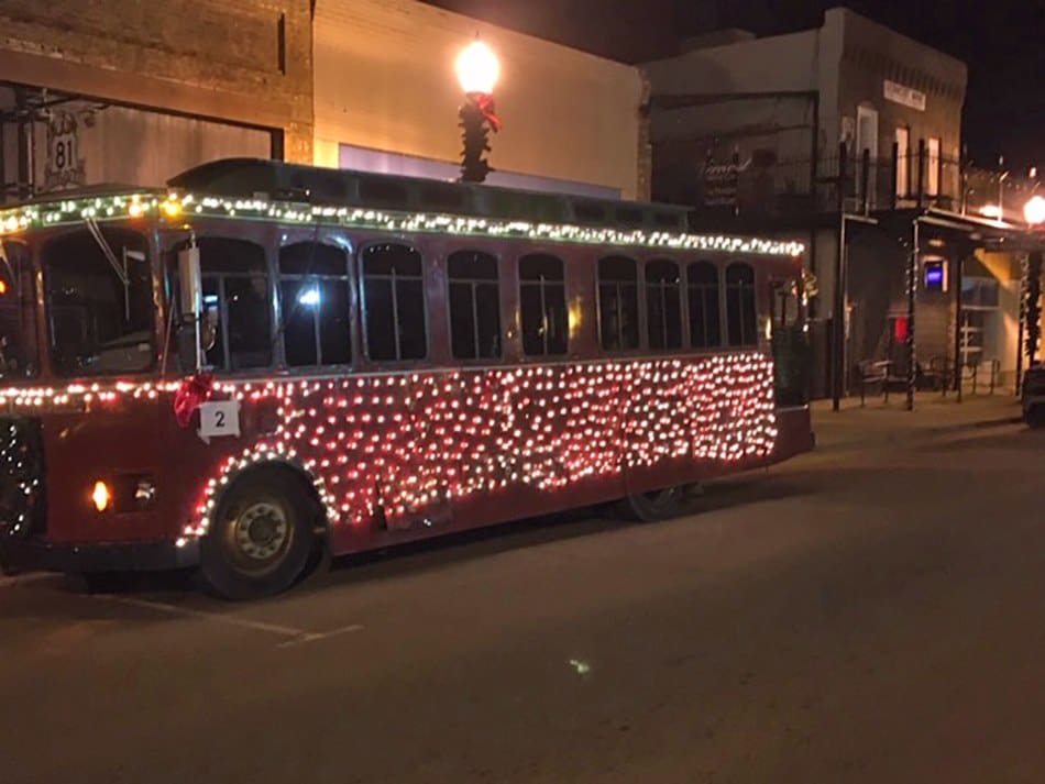 PARTY TROLLEY CELEBRATES 2020 IN HENNESSEY