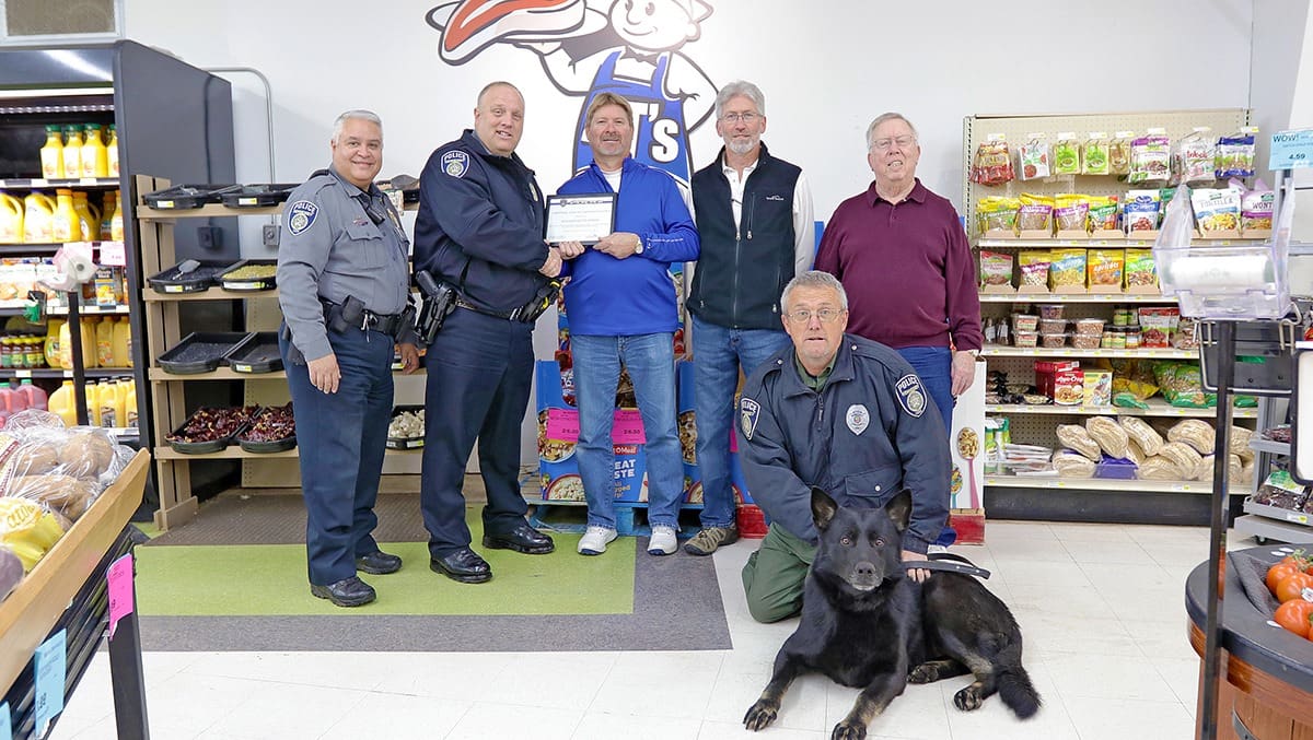 HENNESSEY POLICE RECOGNIZES 4T’S SUPPORT