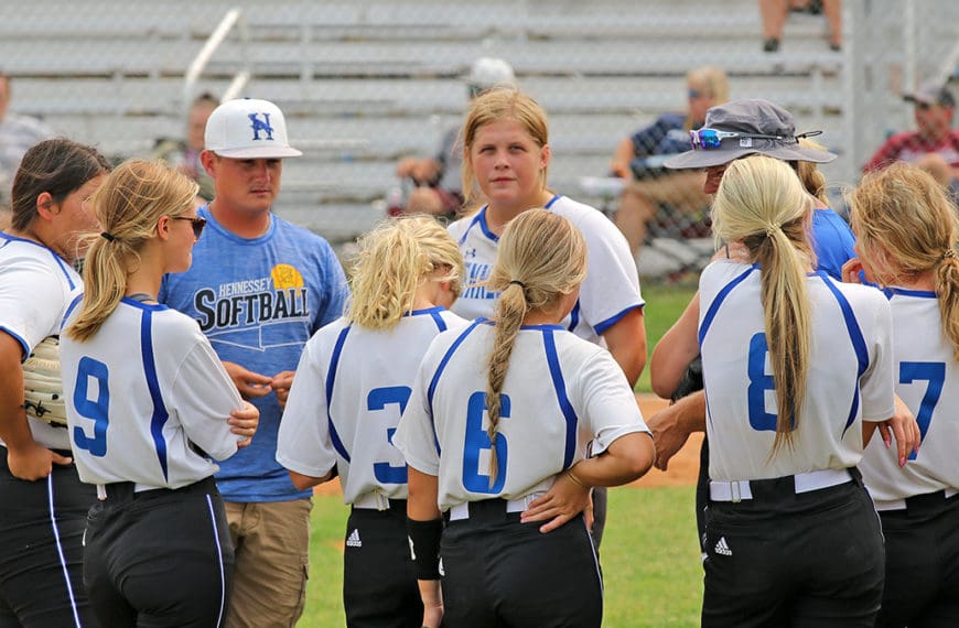 EAGLES VS KELLYVILLE SOFTBALL