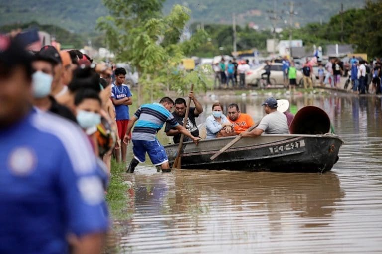 Honduras-Hurricane-2