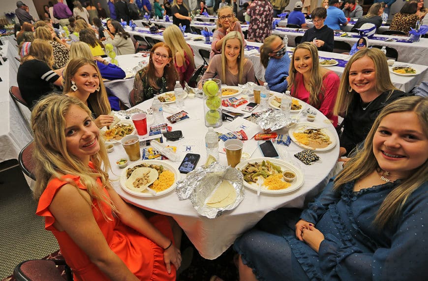 HENNESSEY LADY EAGLES BANQUET