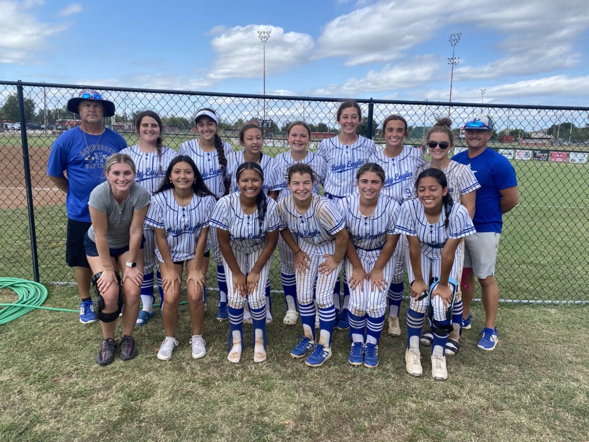HENNESSEY LADY EAGLES WRAPPED UP SEASON 