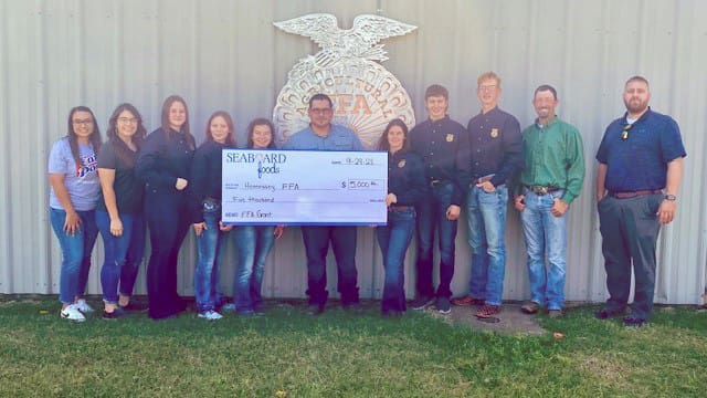 Hennessey FFA receives Seaboard and CoBank Grant