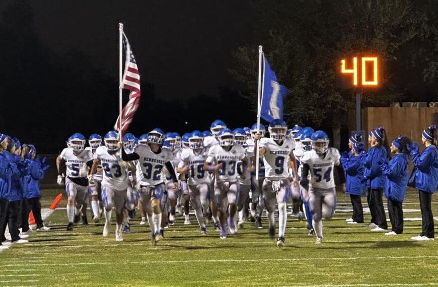 LIGHTNING DELAYS CAN’T DELAY THE EAGLES PLAYOFF DREAMS! 