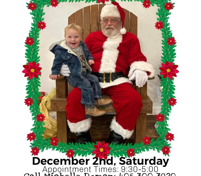 SANTA PHOTOS at the MERCANTILE