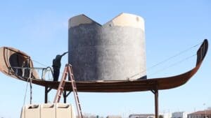 Big Hat gets sandblasted